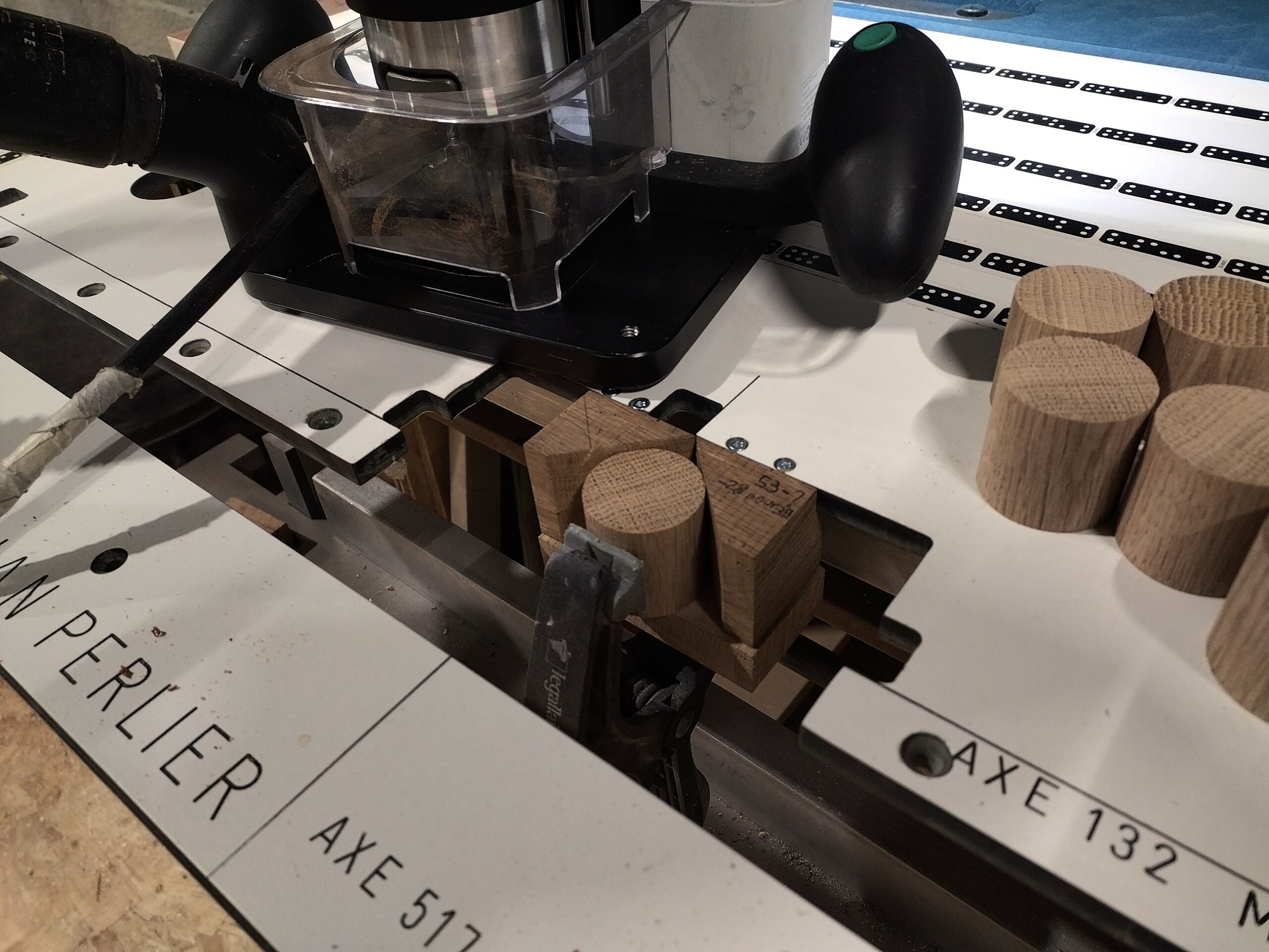 Menuisier ébéniste - mobilier et d’agencement sur-mesure